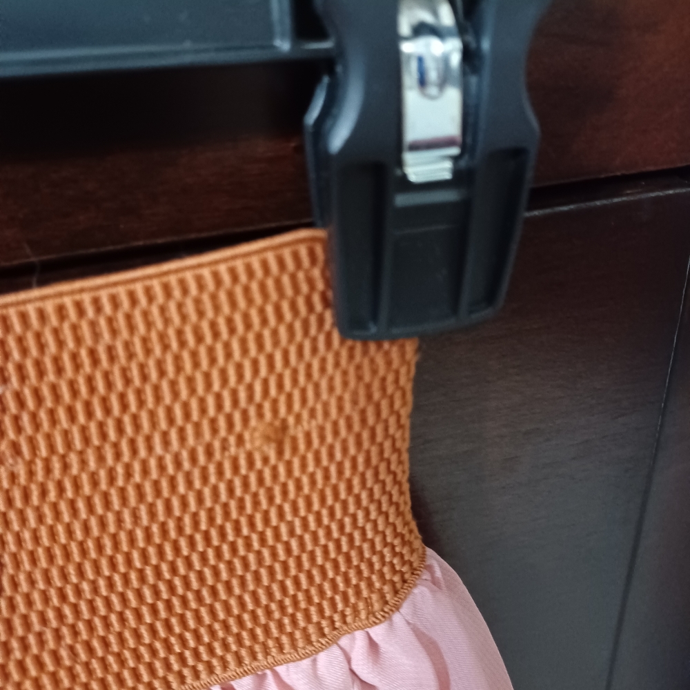 Skirt - Picture 2 of 3
